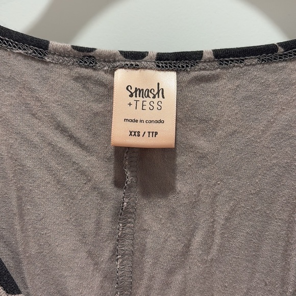 Smash & Tess Romper. Size XXS. - Picture 2 of 3